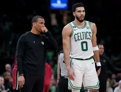 金年会 VIP 2024-赛地聚焦：NBA季后赛转会期热度飙升，马赛主帅复盘，悬念犹存，控场能力受关注